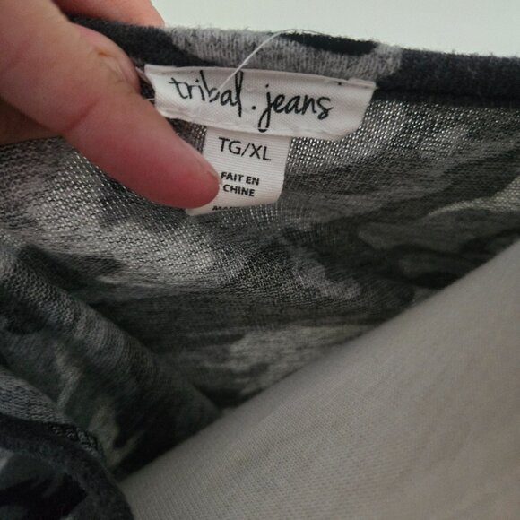 Tribal Jeans XL Grey Black Camo Long Sleeve Top Military Patch Detail Streetwear - Picture 2 of 2